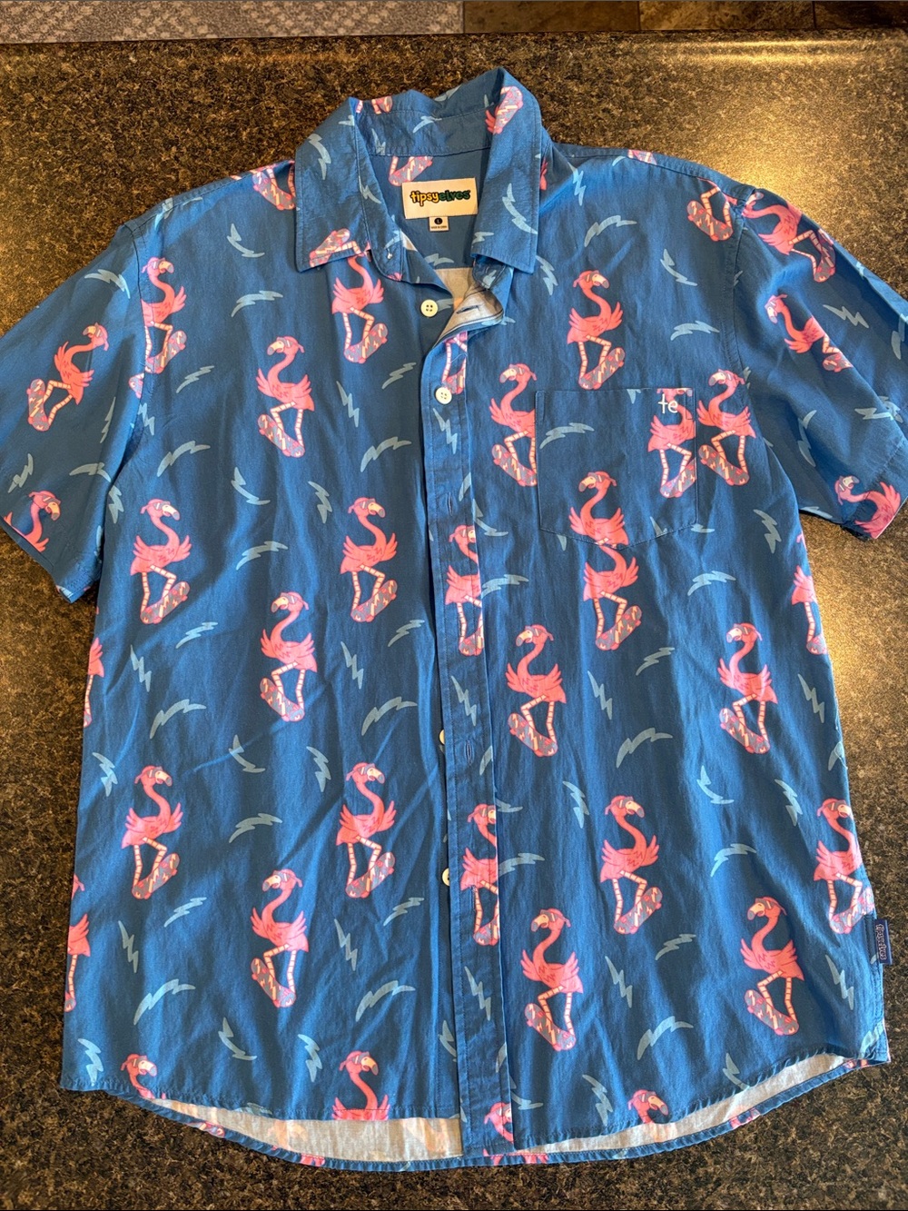 Tipsy Elves Blue Short-Sleeve Button-Down Shirt with Pink Flamingo Print